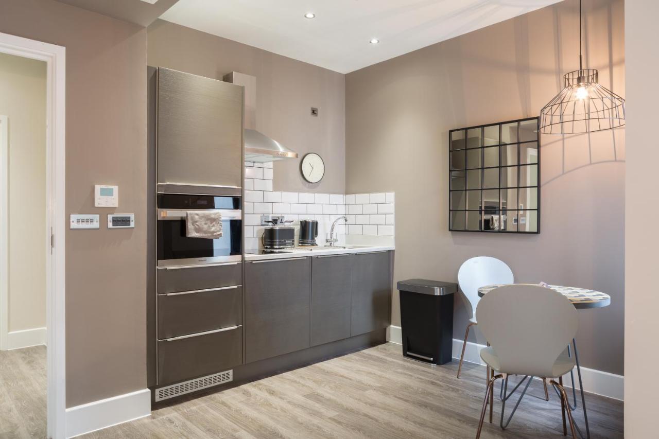 Park Lane Aparthotel By Urban Space Κάρντιφ Εξωτερικό φωτογραφία